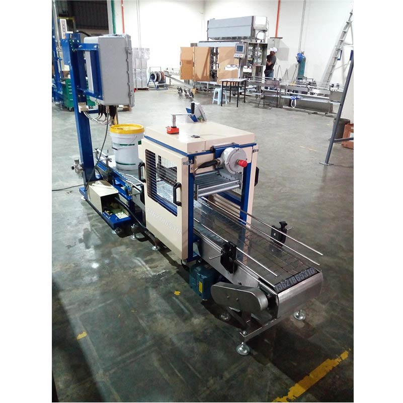 化學(xué)品灌裝機(jī)