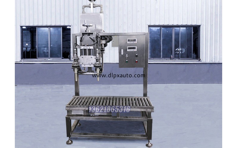 1-5L半自動(dòng)灌裝機(jī)