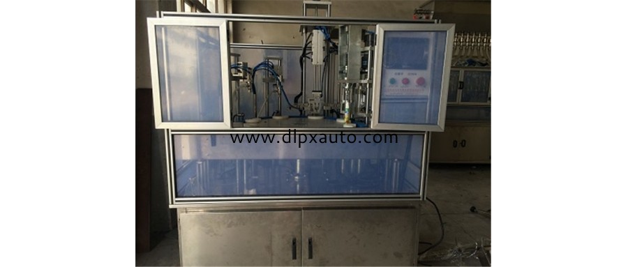 噴頭自動(dòng)灌裝、上蓋旋蓋