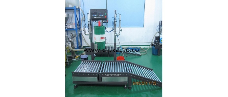 300升消毒液雙頭稱重式灌裝機(jī)